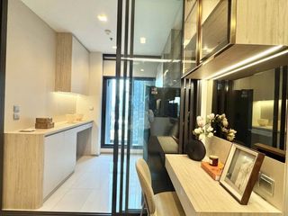 For rent 1 bed condo in Huai Khwang, Bangkok