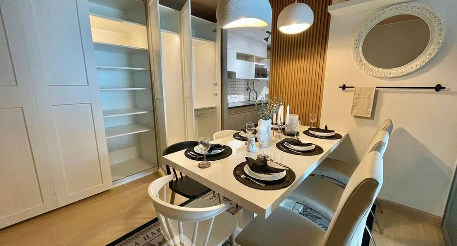 Condo en venta de 3 habitaciones en Huai Khwang, Bangkok