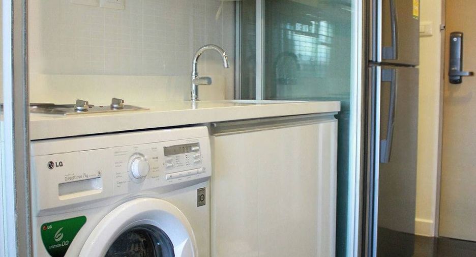 Condo en venta de 1 habitaciones en Khlong Toei, Bangkok