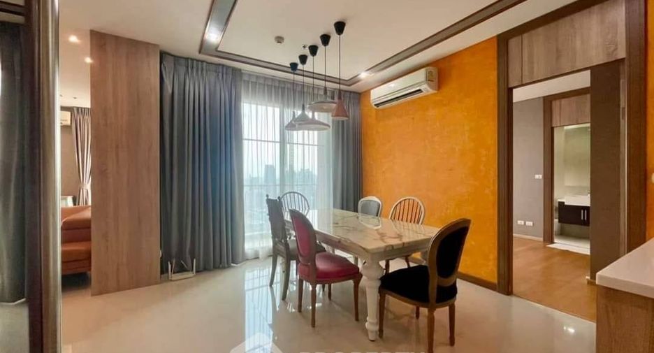 For sale 2 ベッドルーム condo in Watthana, Bangkok