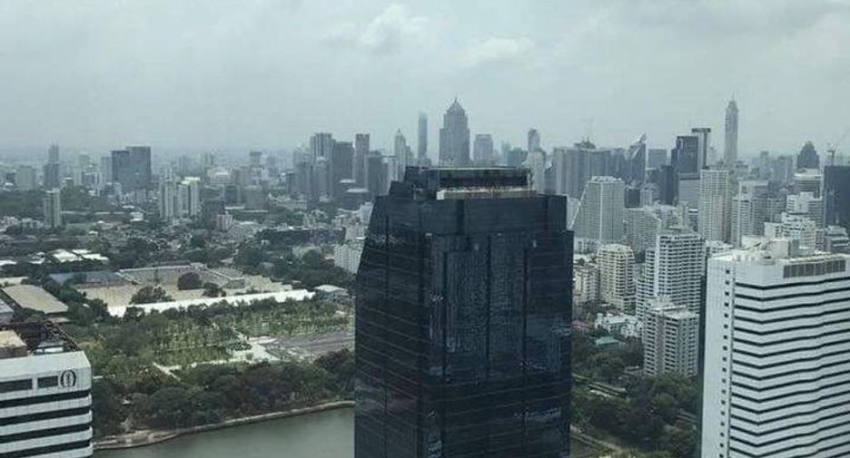 Condo en venta de 3 habitaciones en Khlong Toei, Bangkok