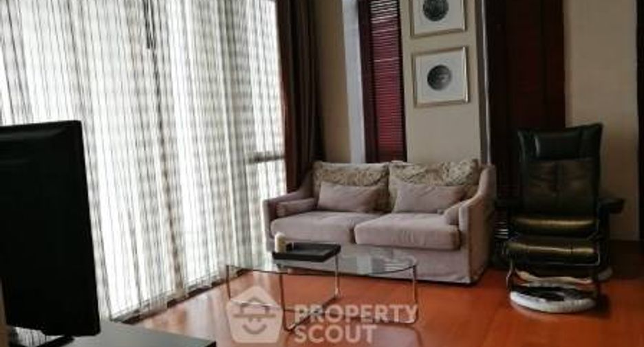 For sale 3 bedrooms condo in Sathon, Bangkok