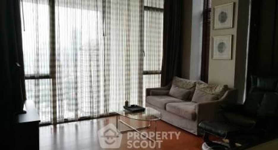 For sale 3 bedrooms condo in Sathon, Bangkok
