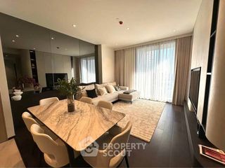 For sale 3 bedrooms condo in Khlong Toei, Bangkok
