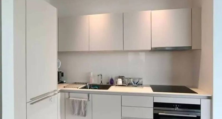 For sale 2 ベッドルーム apartment in Pathum Wan, Bangkok