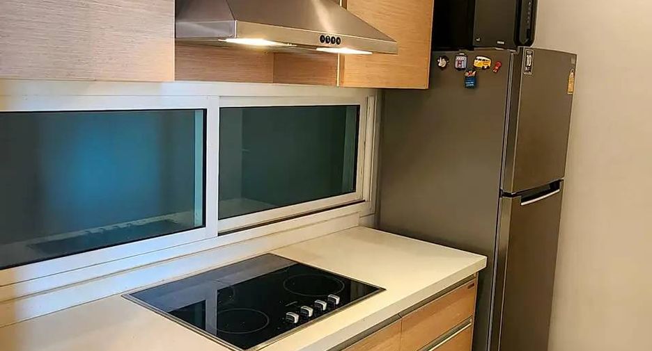 For sale 2 bedrooms condo in Sathon, Bangkok