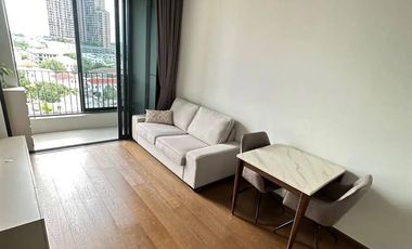 For sale 1 bed condo in Khlong Toei, Bangkok