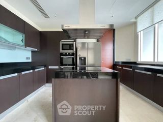 À vendre 3 chambres condo à Sathon, Bangkok