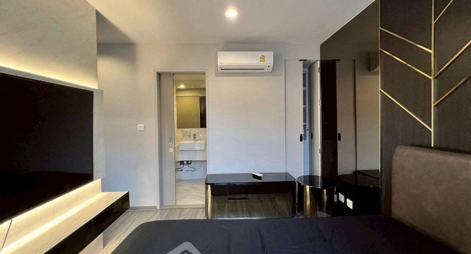 À vendre 1 chambre condo à Khlong Toei, Bangkok
