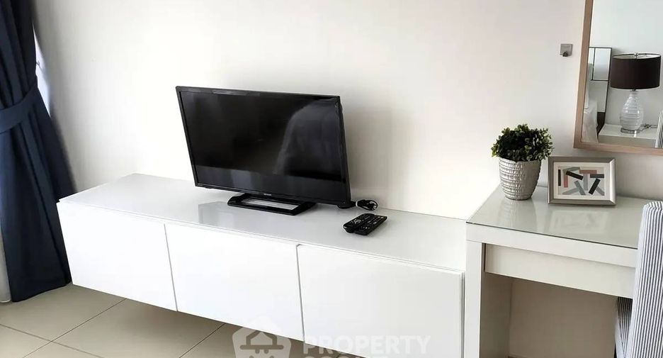 For sale 1 bed condo in Khlong Toei, Bangkok