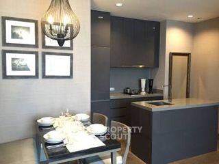 À vendre 2 chambres condo à Sathon, Bangkok