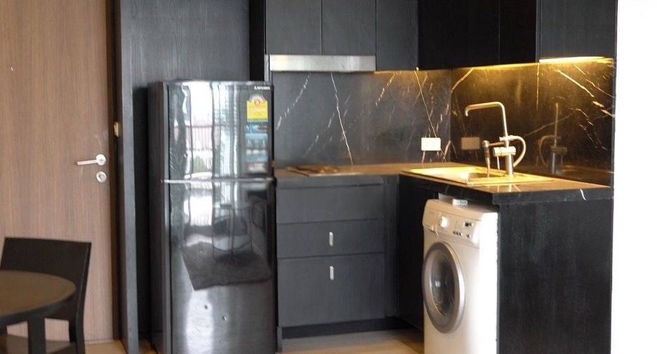 Wohnung zum Kauf mit 1 Zimmer in Watthana, Bangkok