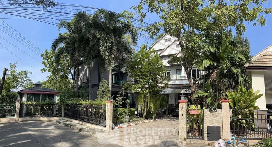 出售 5 卧室 独立屋 在 Suan Luang, 曼谷