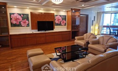 For sale 3 ベッドルーム condo in Khlong Toei, Bangkok