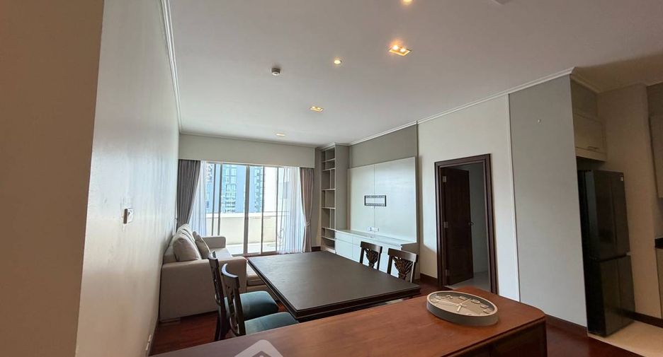 Condo en alquiler de 2 habitaciones en Khlong Toei, Bangkok