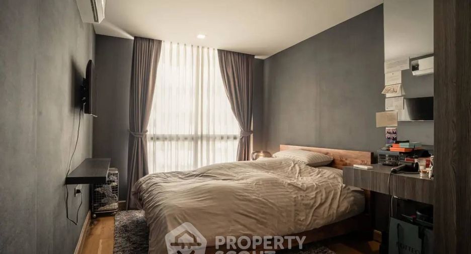 Продажа 2 спальни кондо в Щаттхана, Бангкок
