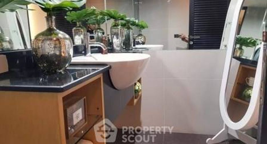 Condo en venta de 1 habitaciones en Khlong Toei, Bangkok