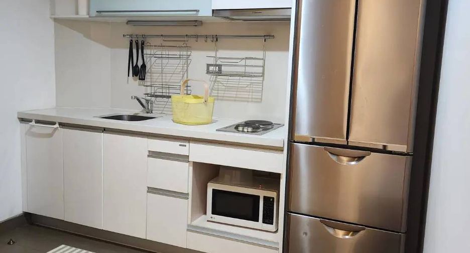 Condo en venta de 1 habitaciones en Khlong Toei, Bangkok