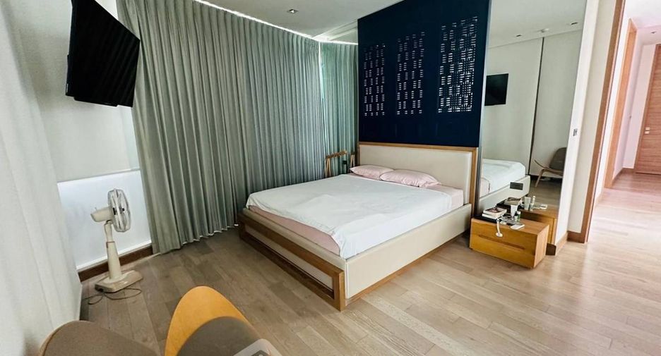 Condo en venta de 3 habitaciones en Khlong Toei, Bangkok