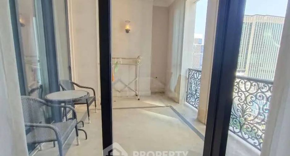 Продажа 2 спальни кондо в Патхум Щан, Бангкок