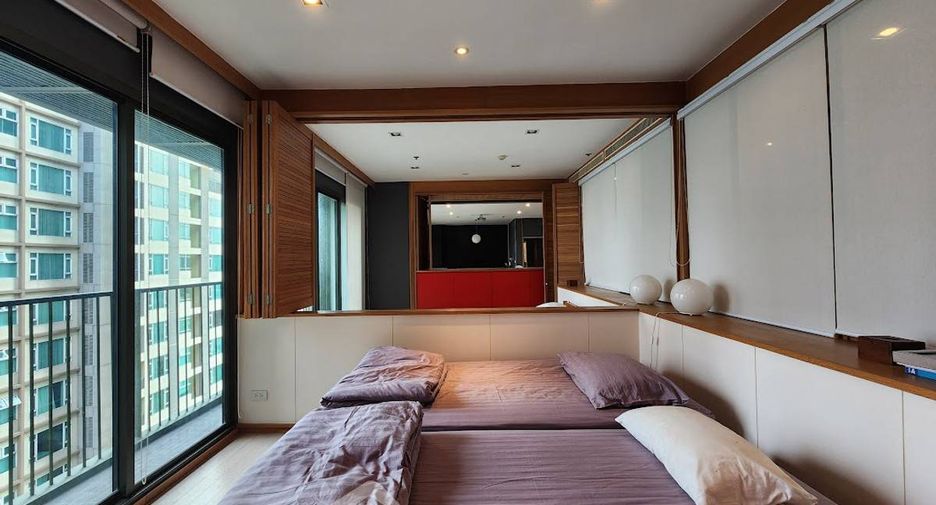Condo en alquiler de 2 habitaciones en Watthana, Bangkok