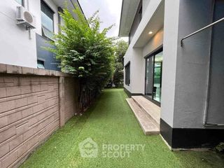 ให้เช่า 3 ห้องนอน บ้านเดี่ยว ใน บางกะปิ, กรุงเทพฯ