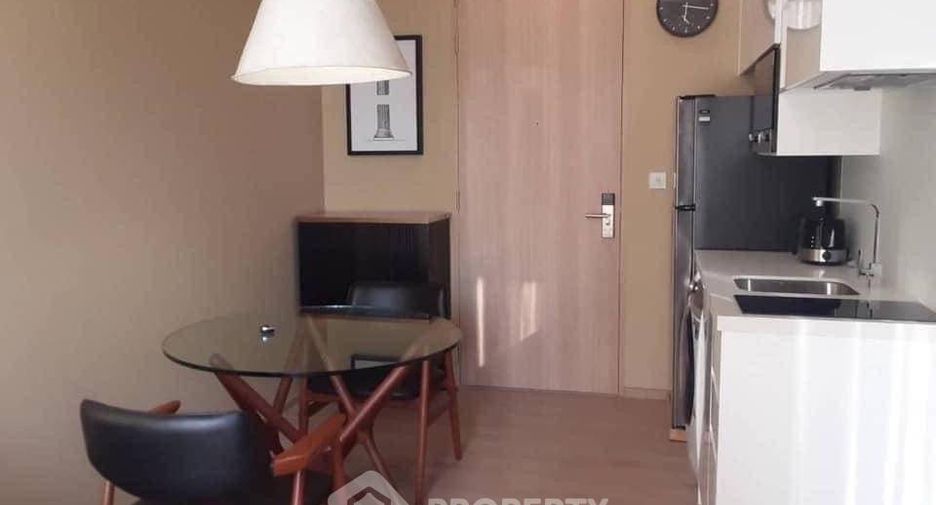 À vendre 1 chambre condo à Khlong Toei, Bangkok