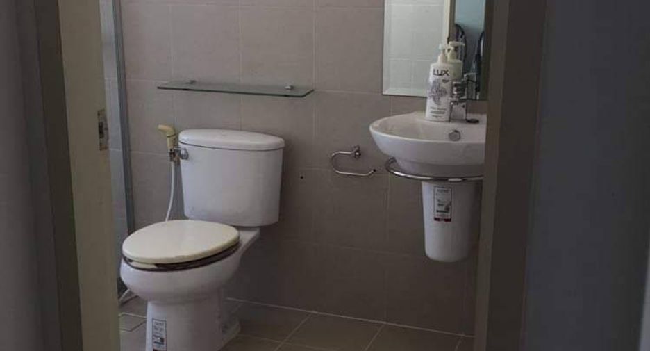 Продажа 2 спальни кондо в Щаттхана, Бангкок