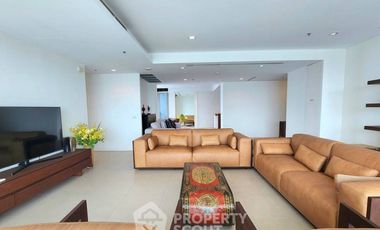 For sale 3 bedrooms condo in Sathon, Bangkok
