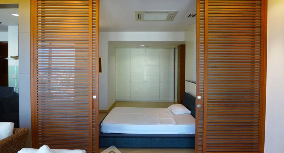 Wohnung zum Kauf mit 2 Zimmer in Sathon, Bangkok