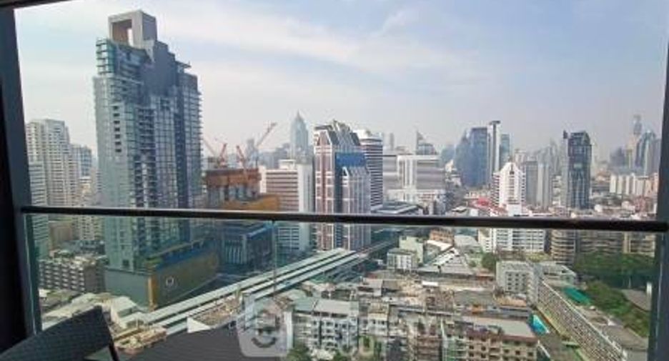 Condo en venta de 2 habitaciones en Khlong Toei, Bangkok