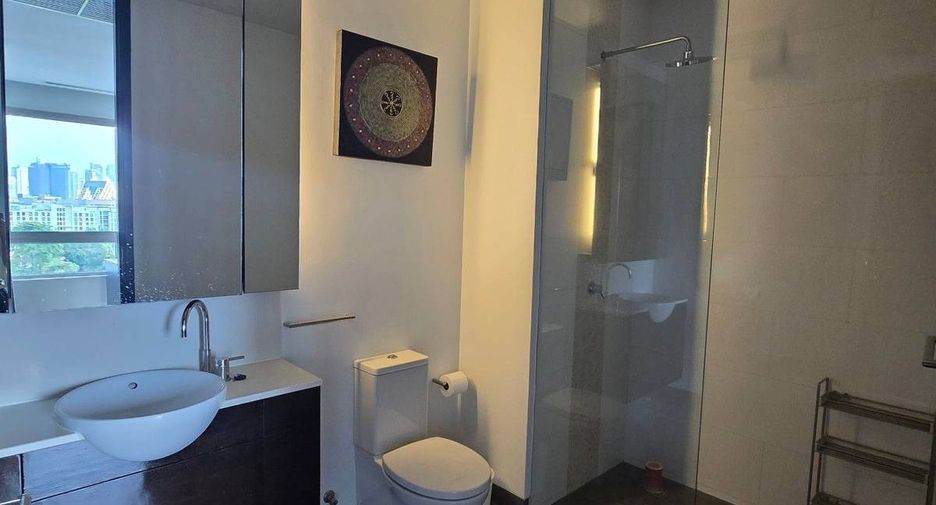 Condo en alquiler de 2 habitaciones en Yan Nawa, Bangkok