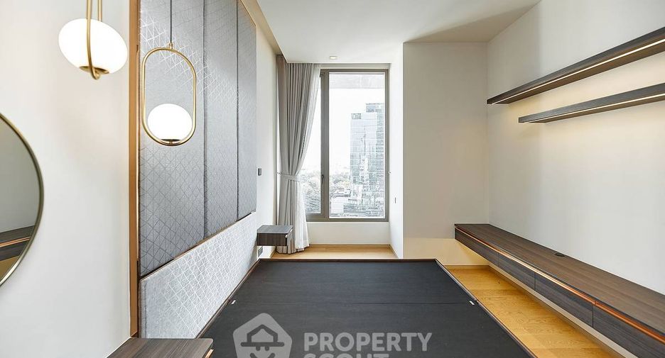 For sale 1 bed condo in Sathon, Bangkok