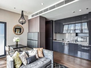 À vendre 1 chambre condo à Sathon, Bangkok