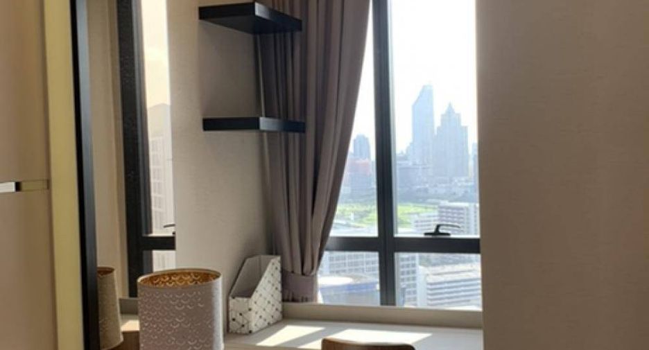 À louer 1 chambre condo à Bang Rak, Bangkok