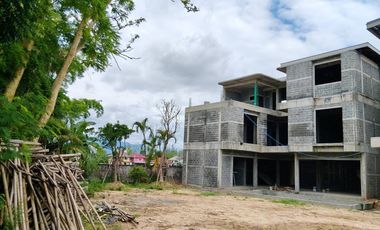 Villa zum Kauf mit 6 Zimmer in San Sai, Chiang Mai