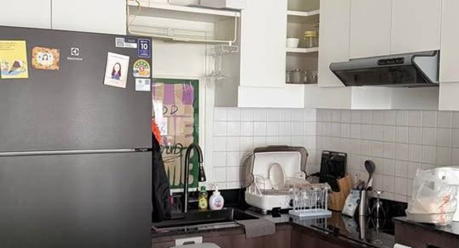 À vendre 1 chambre condo à Khlong Toei, Bangkok