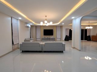 Продажа 3 спальни дом в Суан Луанг, Бангкок