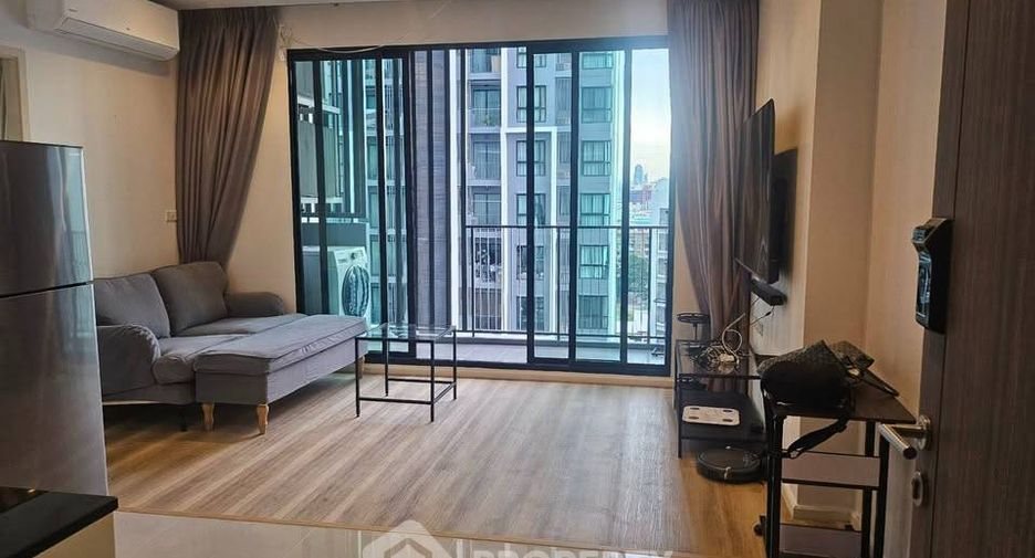 Продажа 1 кровать кондо в Хуаи Кхщанг, Бангкок