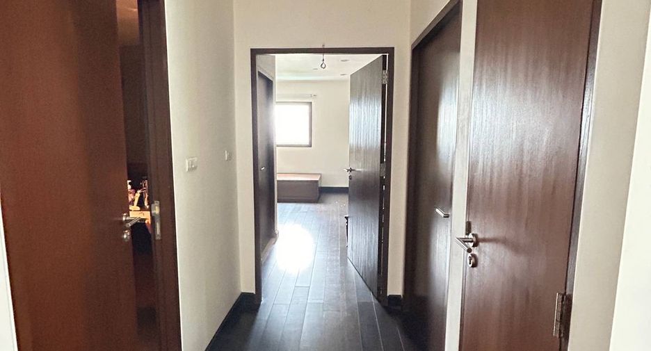 For sale 2 bedrooms condo in Sathon, Bangkok