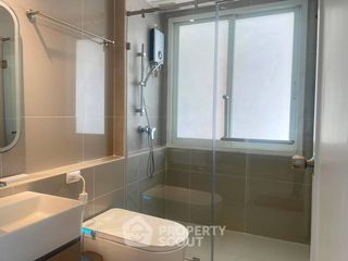 À vendre 1 chambre condo à Sathon, Bangkok