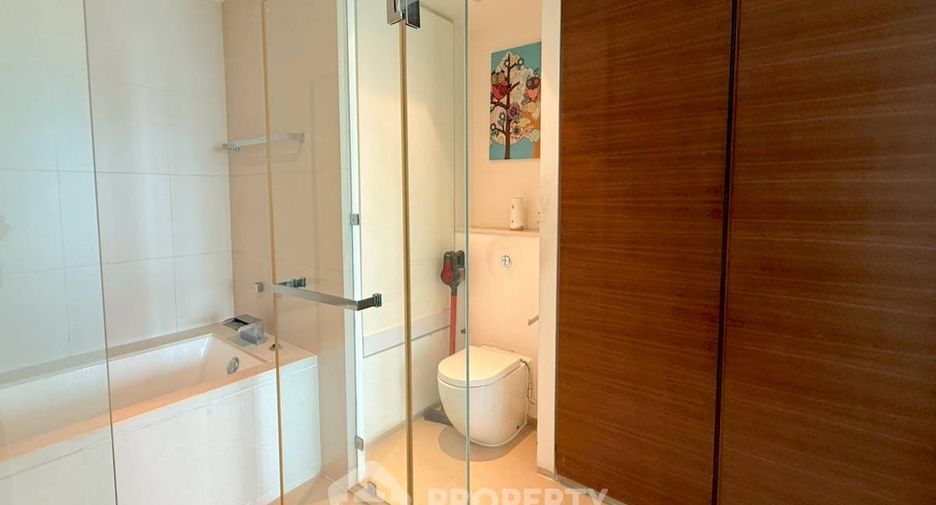 For rent and for sale 1 bed condo in Sathon, Bangkok