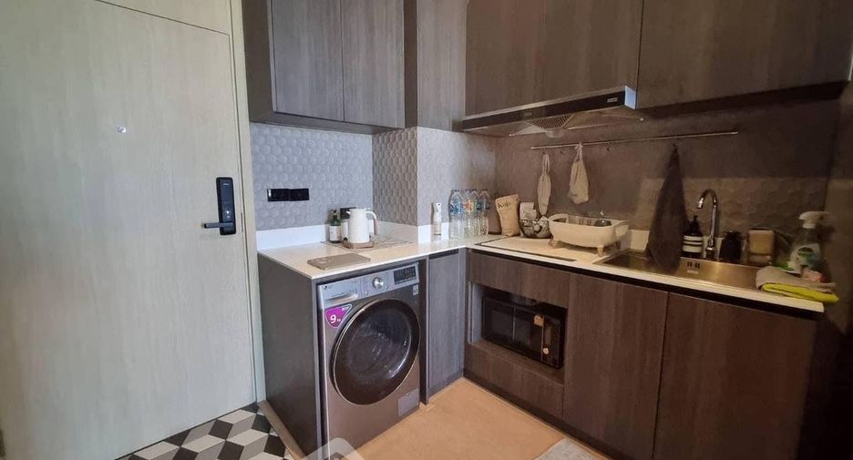 Condo en alquiler de 2 habitaciones en Watthana, Bangkok