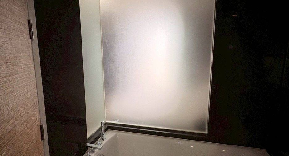 For rent 1 bed condo in Phra Khanong, Bangkok