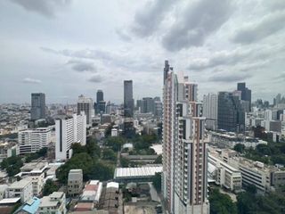À vendre 1 chambre condo à Sathon, Bangkok
