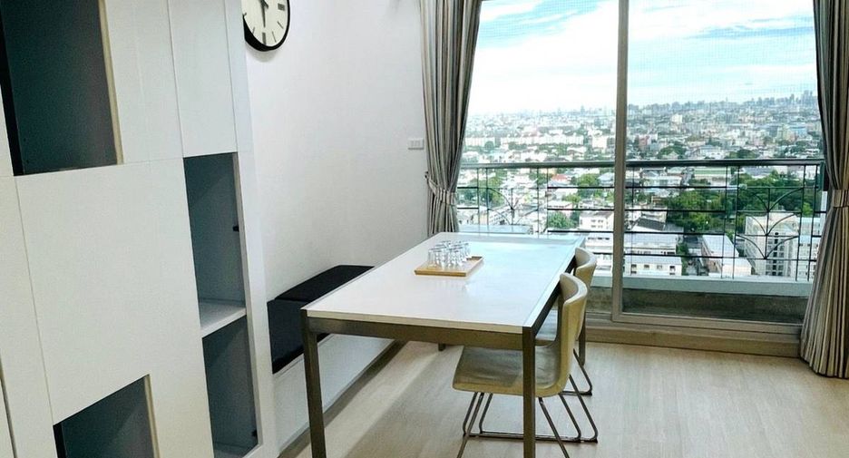 For rent 2 ベッドルーム condo in Chatuchak, Bangkok