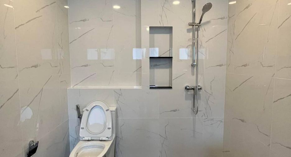 For rent 4 ベッドルーム house in Don Mueang, Bangkok