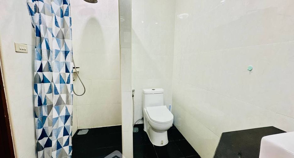 For sale 3 bedrooms house in Pratumnak, Pattaya