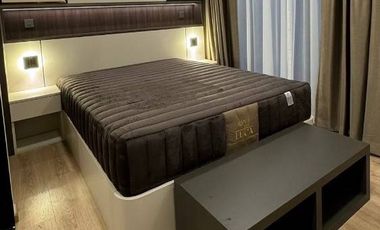 For rent 1 bed condo in Phaya Thai, Bangkok