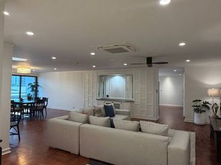 出租 4 卧室 公寓式住宅 在 Khlong Toei, 曼谷